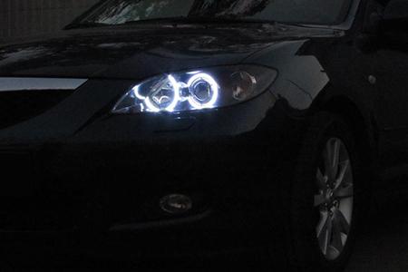 Mazda 3 (2003-2009) — установка Angel Eyes